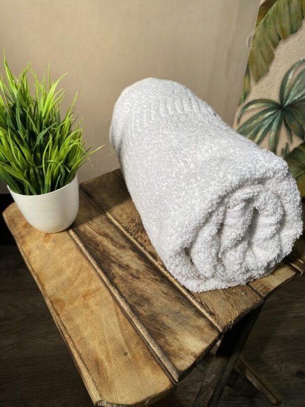 Super Soft 100 % Cotton Bath Towels - Milky White