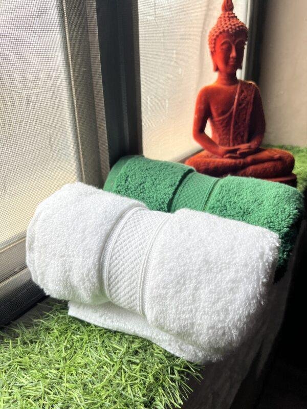 IMG_2904 Ultra Premium | Ultra Soft | Egyptian Cotton Hand/Face Towels with zero twist | ”Green Berets” – Pack of 2